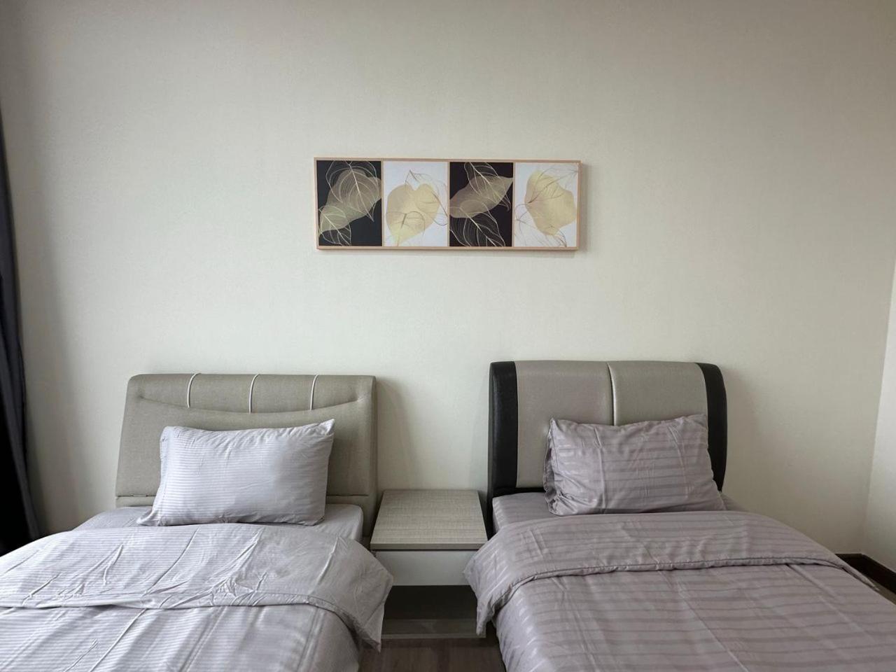 Cozy Couple Masai