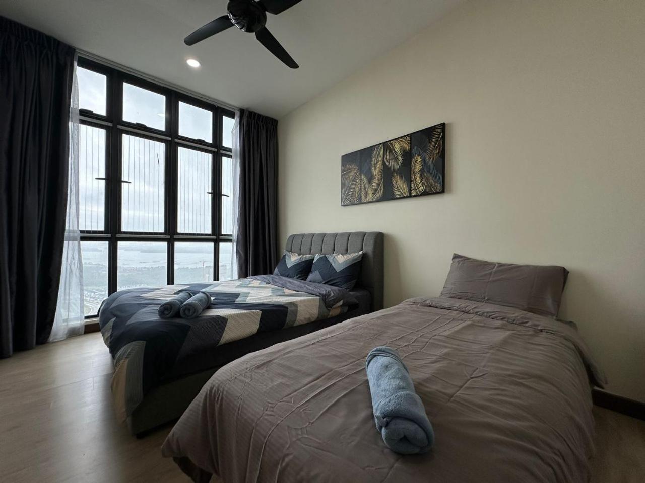 Apartment Cozy Couple